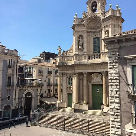 La Collegiata 3* كاتانيا