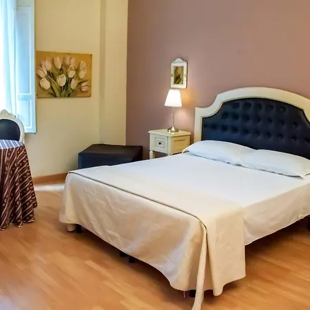 فندق مبيت وإفطار La Collegiata 3*