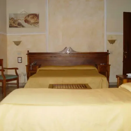 La Collegiata 3* كاتانيا