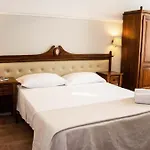 Bed & Breakfast La Collegiata 3*