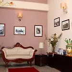 La Collegiata Bed & Breakfast